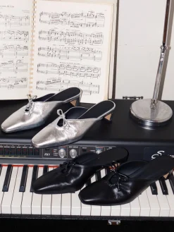 Amar Mules - Silver