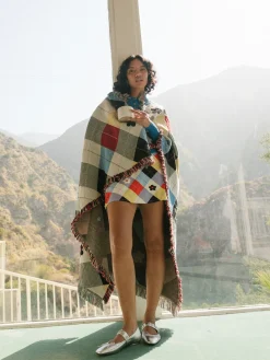 Archie Throw Blanket - Cirque Argyle
