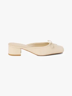 Basilio Ballet Mule - Ivory