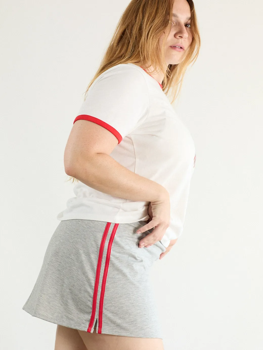 Darcy Skort - Heather/Red
