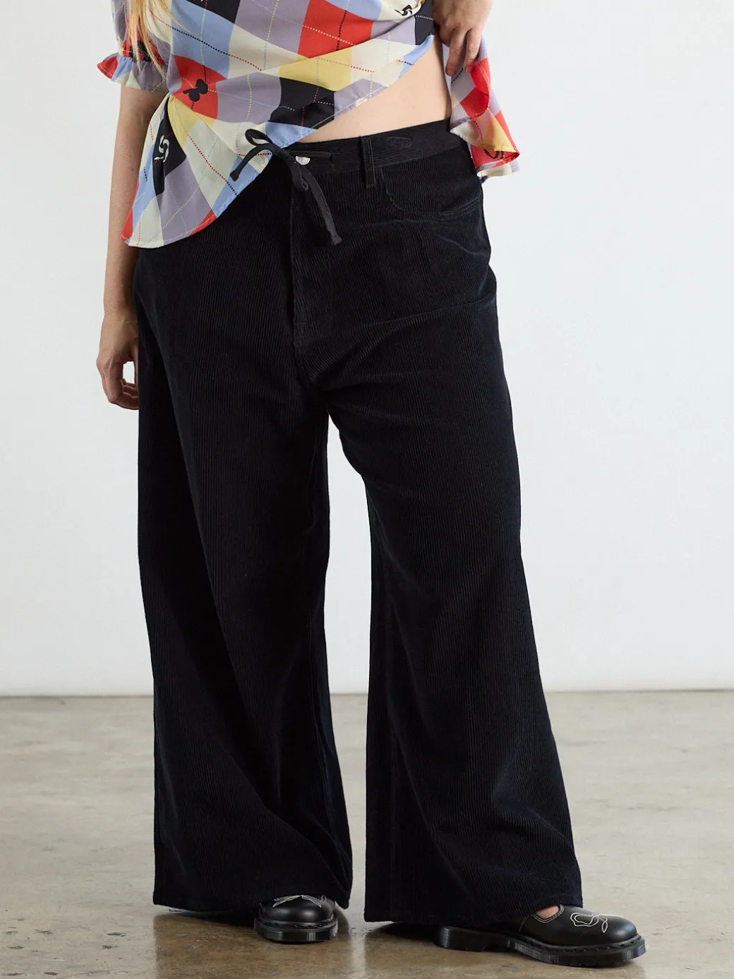 Faye Pant - Licorice
