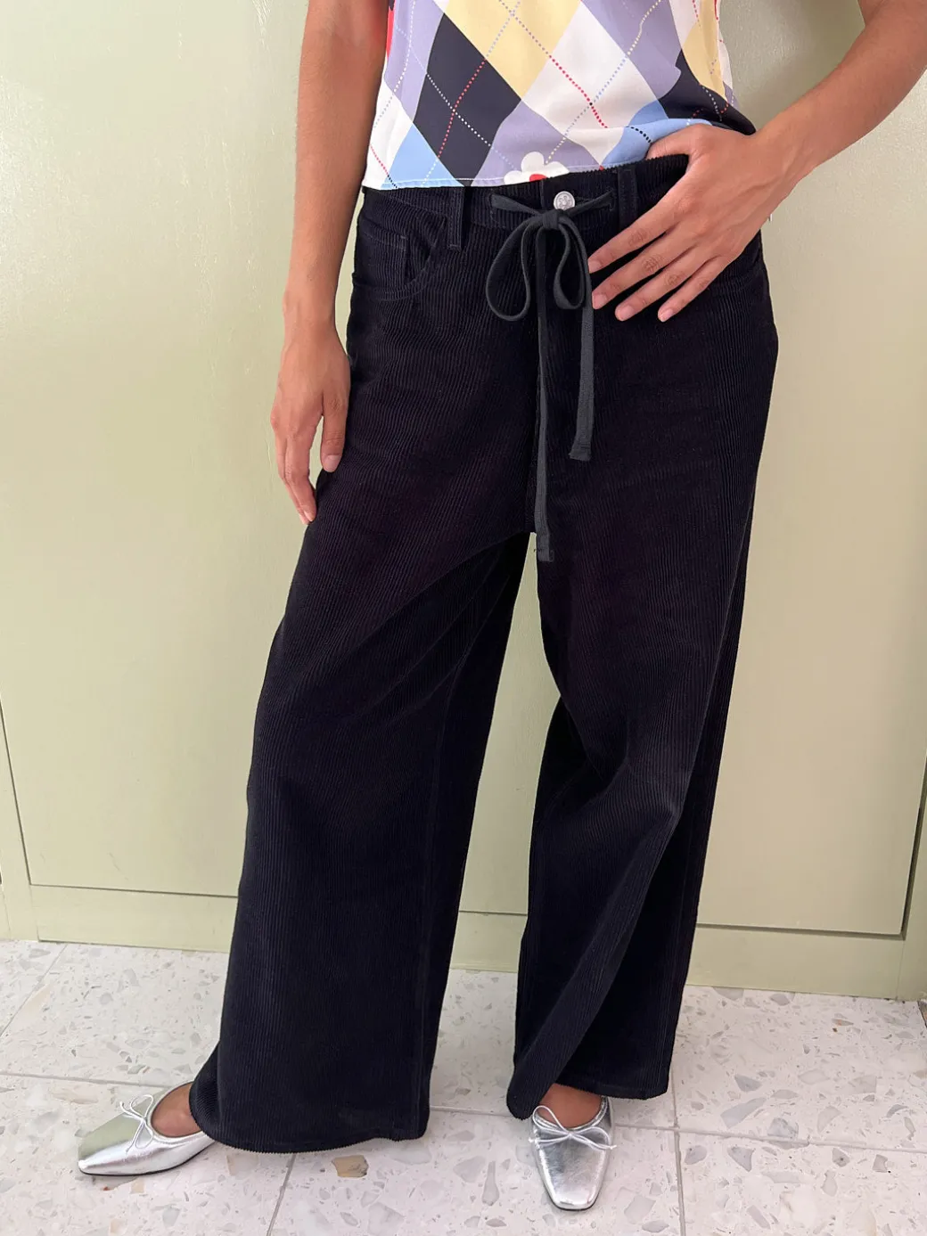 Faye Pant - Licorice
