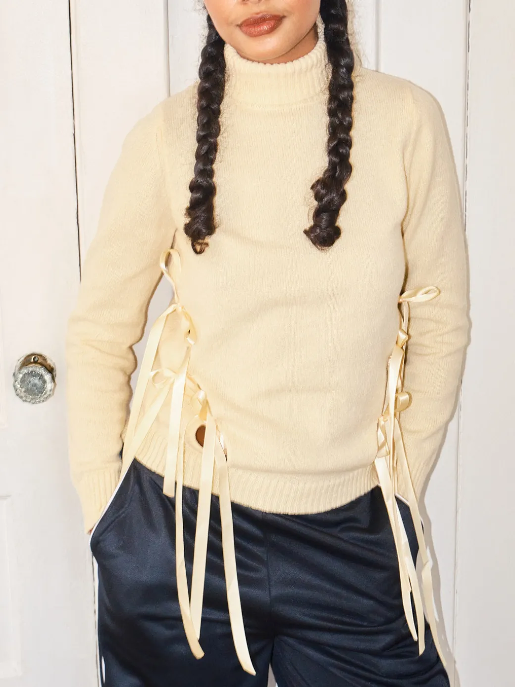 Leona Sweater - Banana Milk