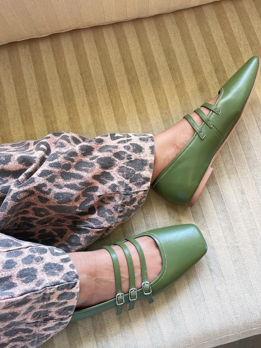 Nova Flat - Olive