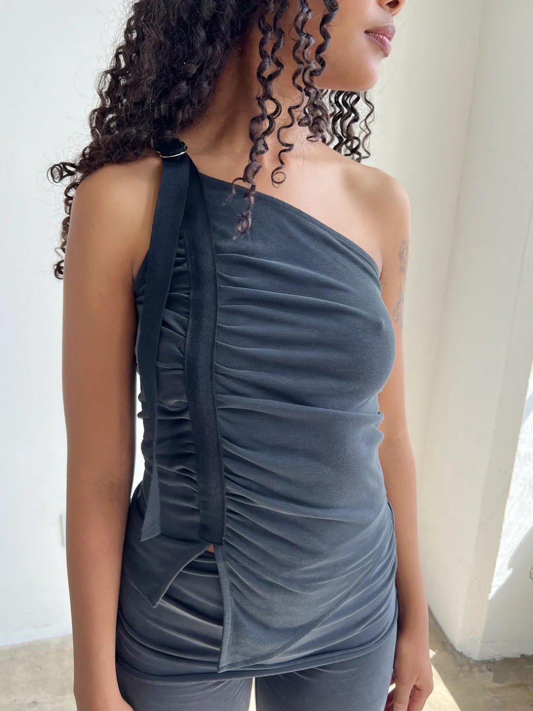 Shawn Top - Onyx